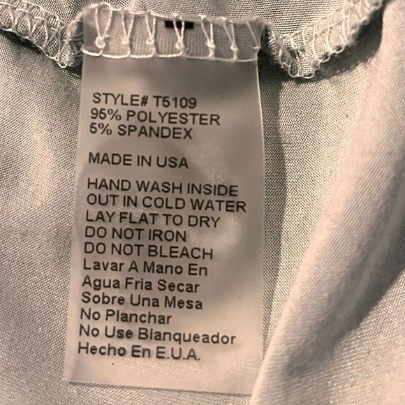 BLOOMS in the CITY | Faux wrap floral print top - Picture 6 of 6